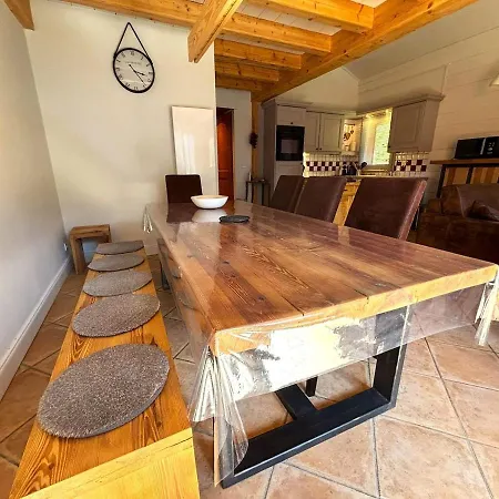 Apartment Artemisia - 4 Bed Stunning Views